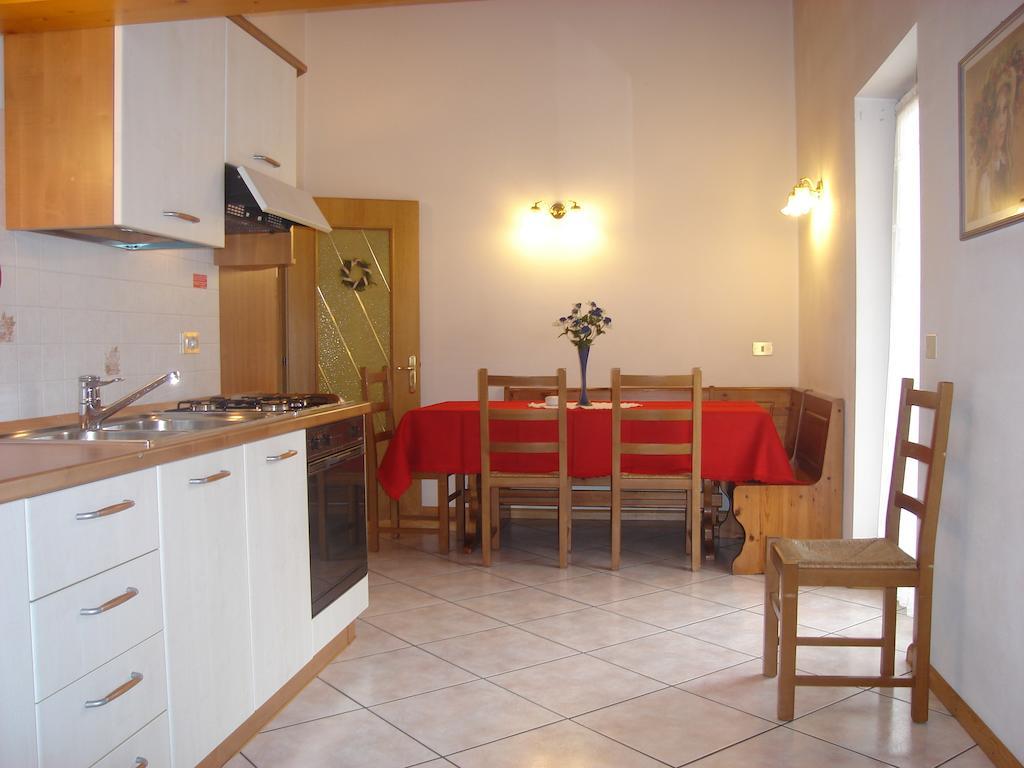 Appartamenti Villa Maria Canazei Phòng bức ảnh